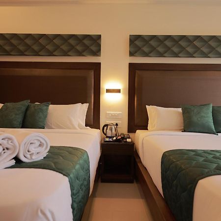 Hotel Aavudai Grand Aralvaimozhi Luaran gambar
